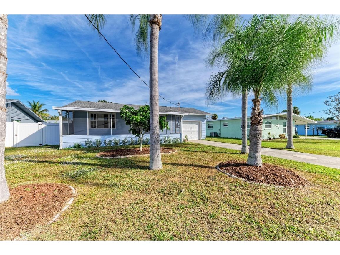 616 Palm Avenue Ellenton FL 34222 - MANATEE RIVER A4673032 image2