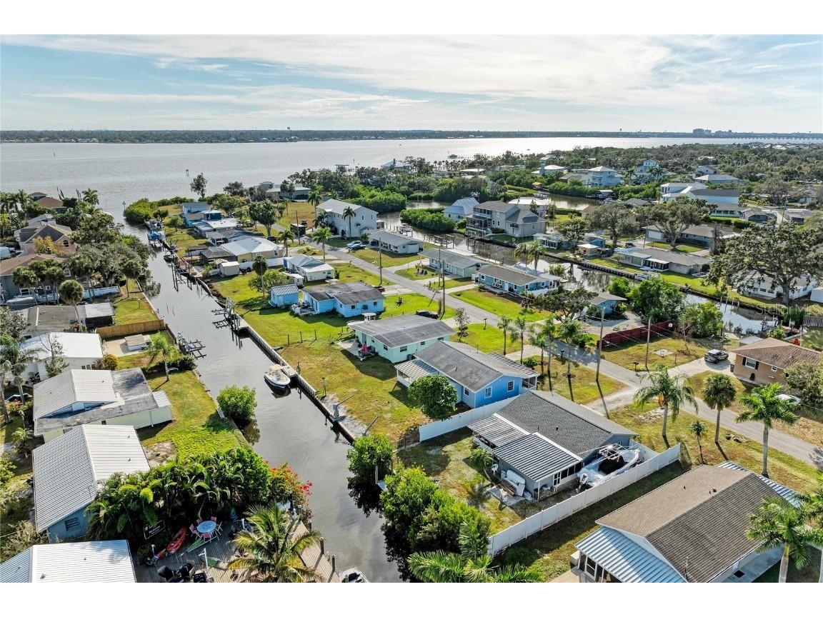 616 Palm Avenue Ellenton FL 34222 - MANATEE RIVER A4673032 image40