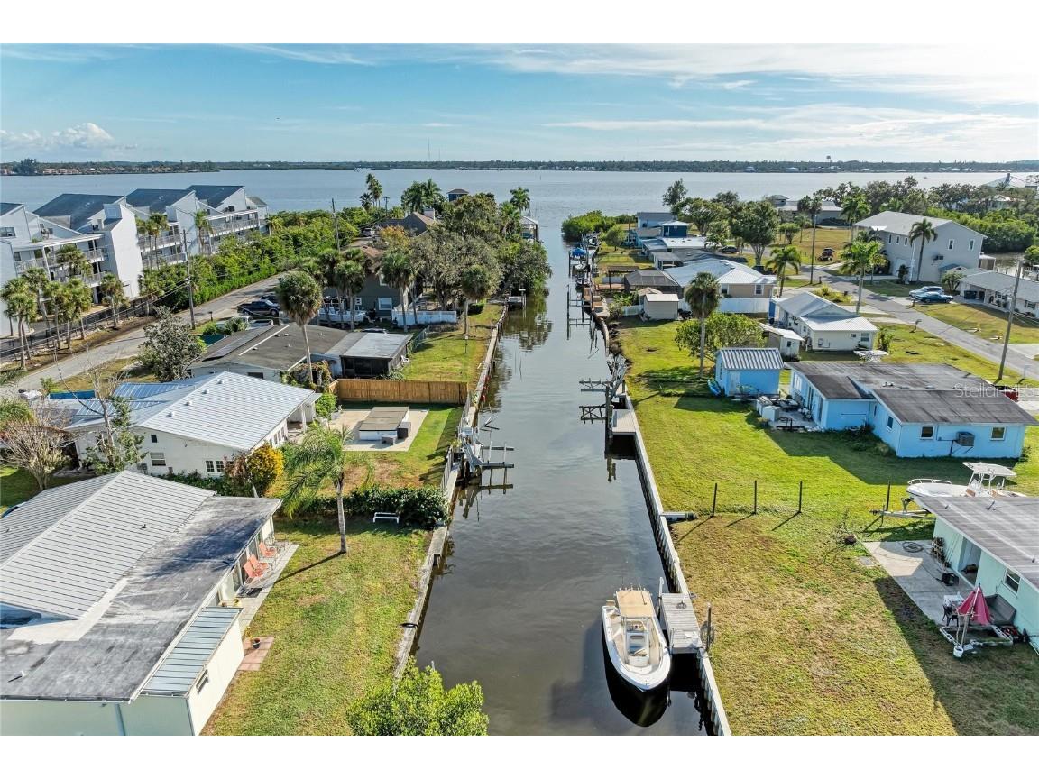 616 Palm Avenue Ellenton FL 34222 - MANATEE RIVER A4673032 image9