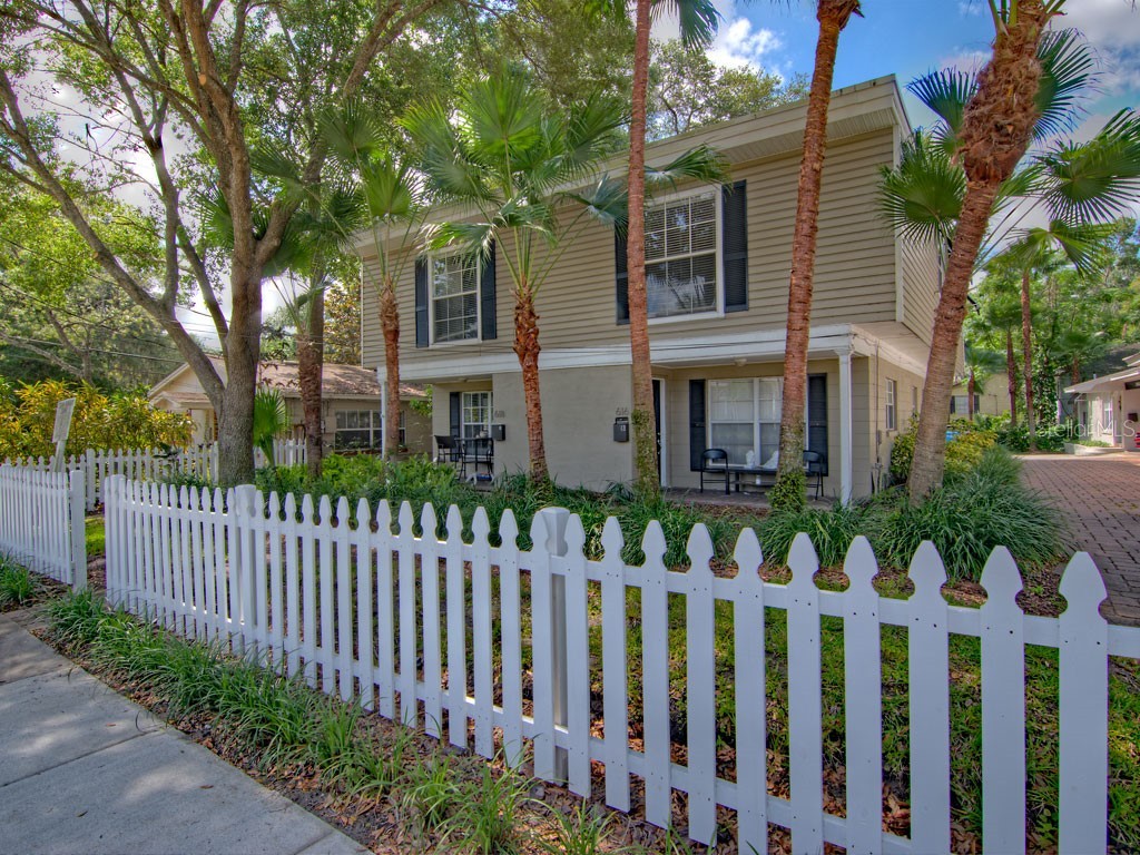 616 Palmer Street #B Orlando FL 32801 O6387420 image2