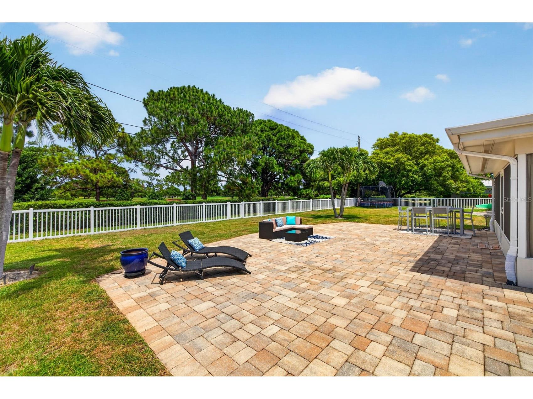 616 Pineland Avenue Belleair FL 33756 TB8523443 image25