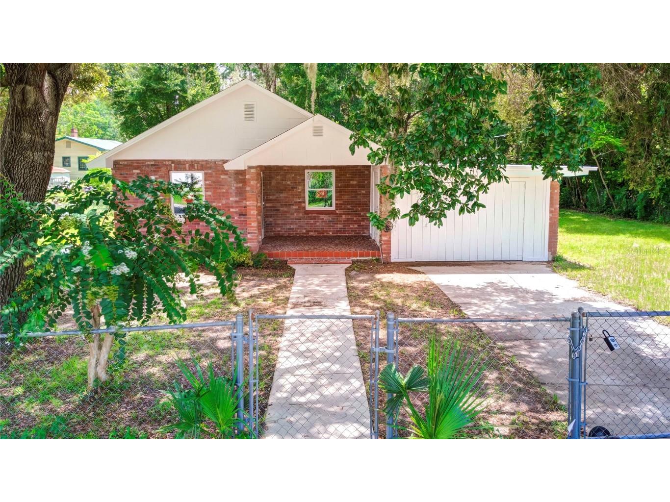 616 Powell Street Wildwood FL 34785 W7879853 image2