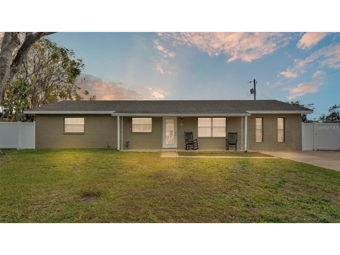 616 W Remington Road Lakeland FL 33813 L4950023 image1
