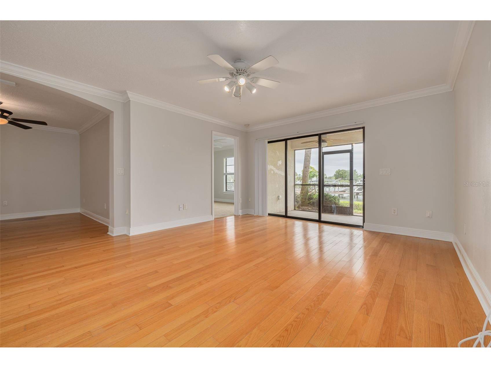 616 Yardarm Drive #8 Apollo Beach FL 33572 TB8516195 image10