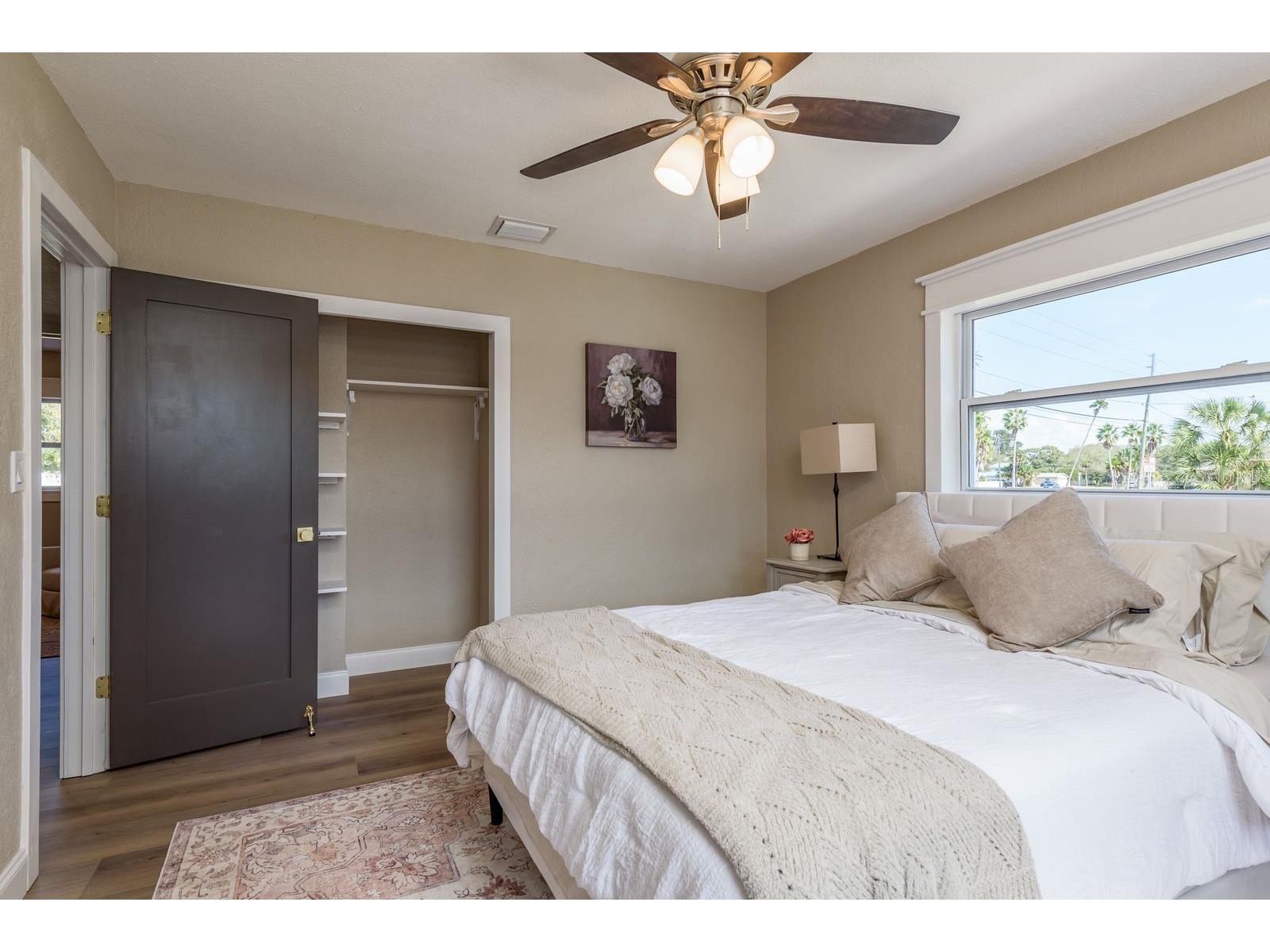 6160 22nd Avenue N Saint Petersburg FL 33710 TB8474782 image17