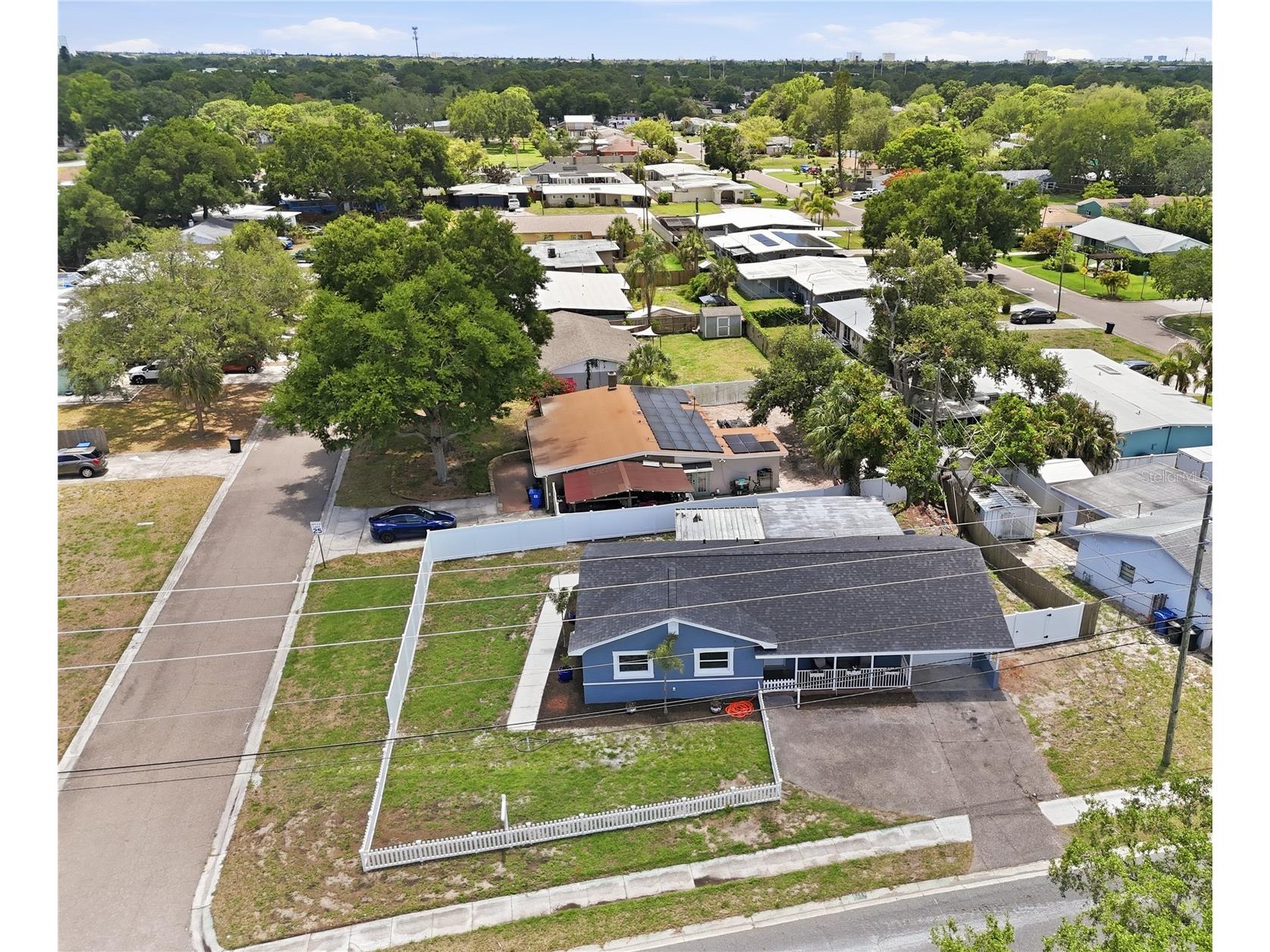 6160 22nd Avenue N Saint Petersburg FL 33710 TB8474782 image2