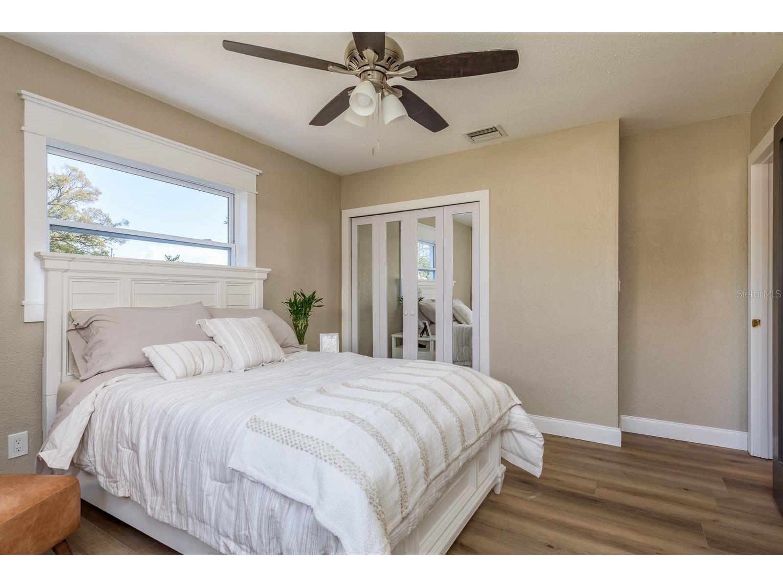 6160 22nd Avenue N Saint Petersburg FL 33710 TB8474782 image20