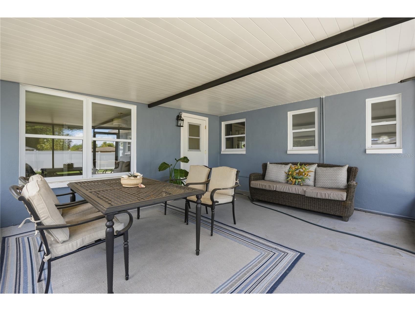 6160 22nd Avenue N Saint Petersburg FL 33710 TB8474782 image25