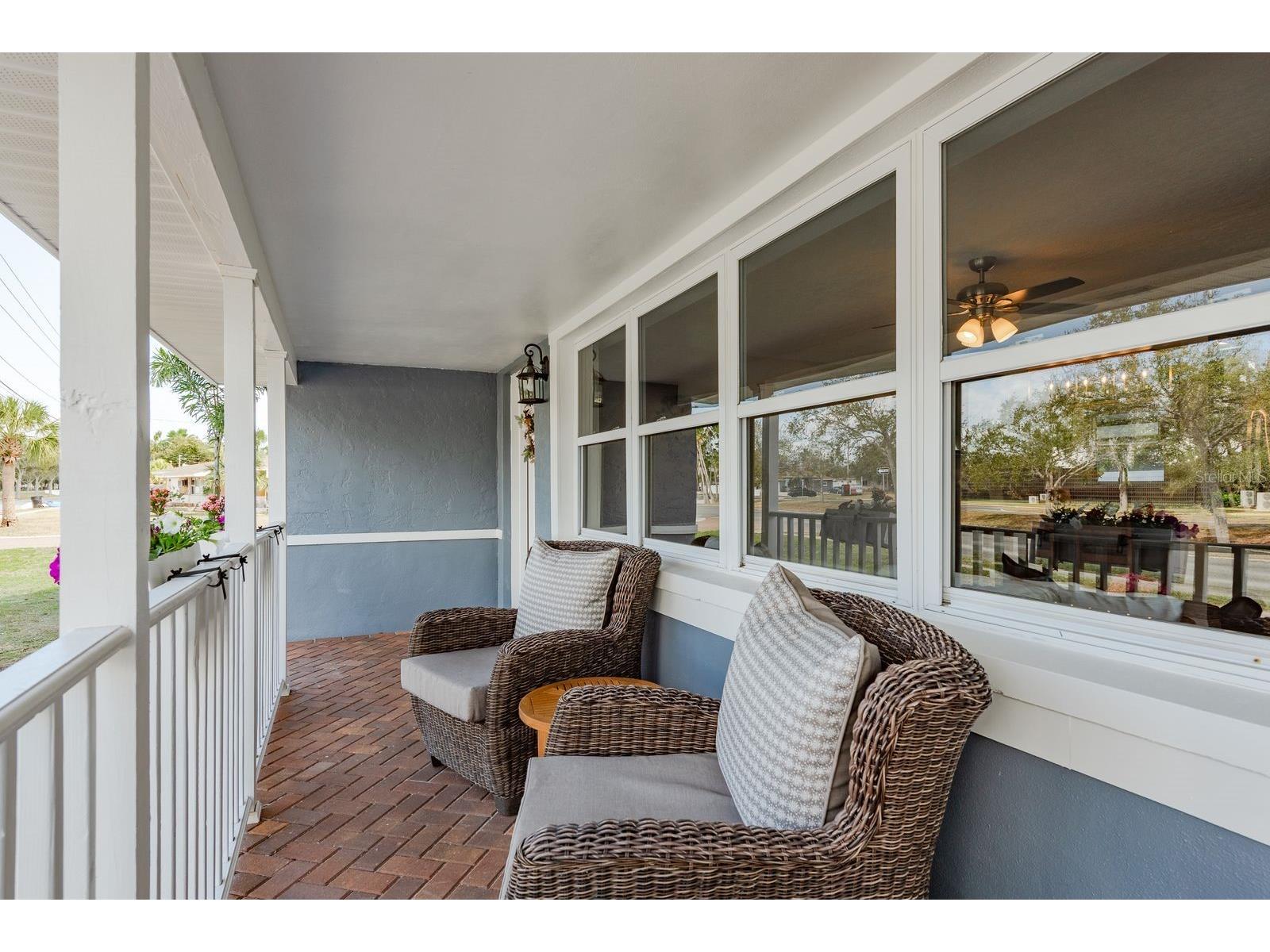 6160 22nd Avenue N Saint Petersburg FL 33710 TB8474782 image3