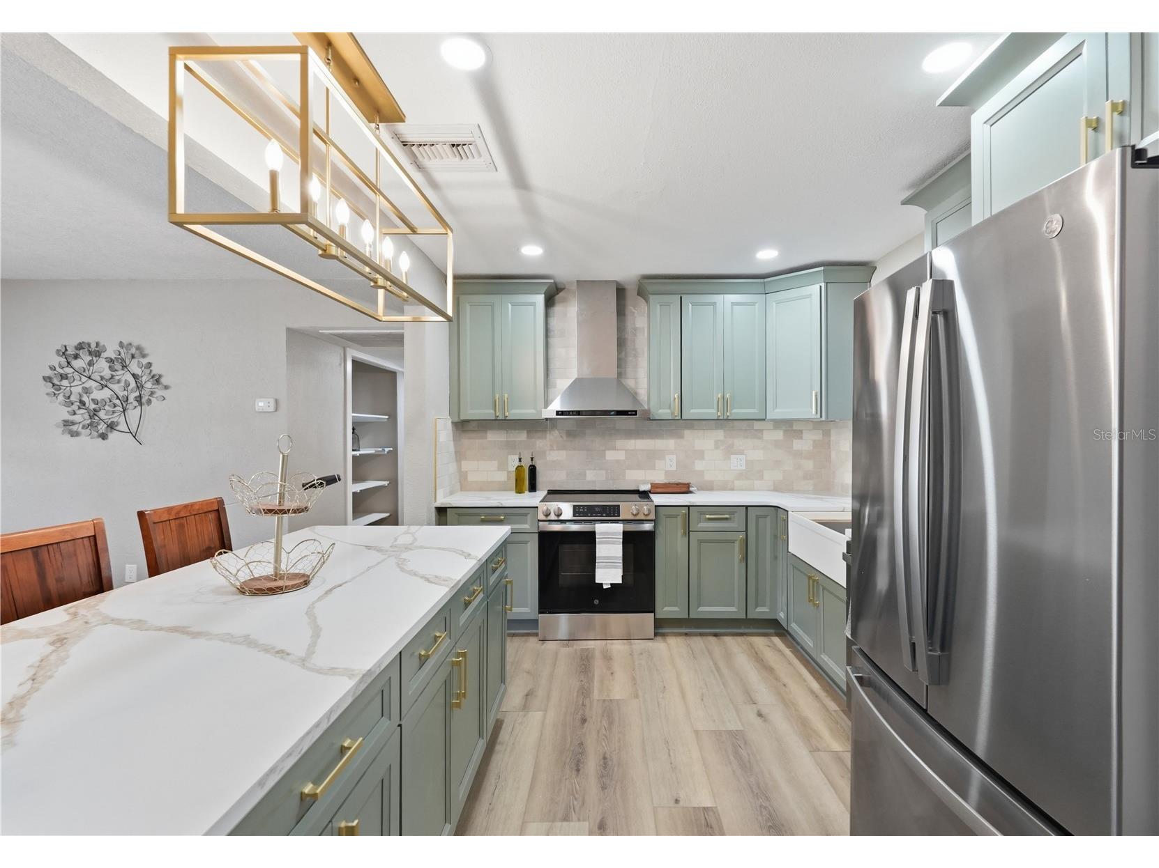 6160 22nd Avenue N Saint Petersburg FL 33710 TB8474782 image9