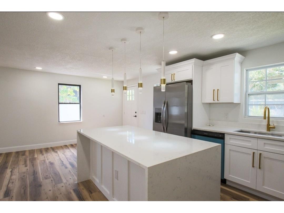 6160 71st Avenue N Pinellas Park FL 33781 A4663840 image5