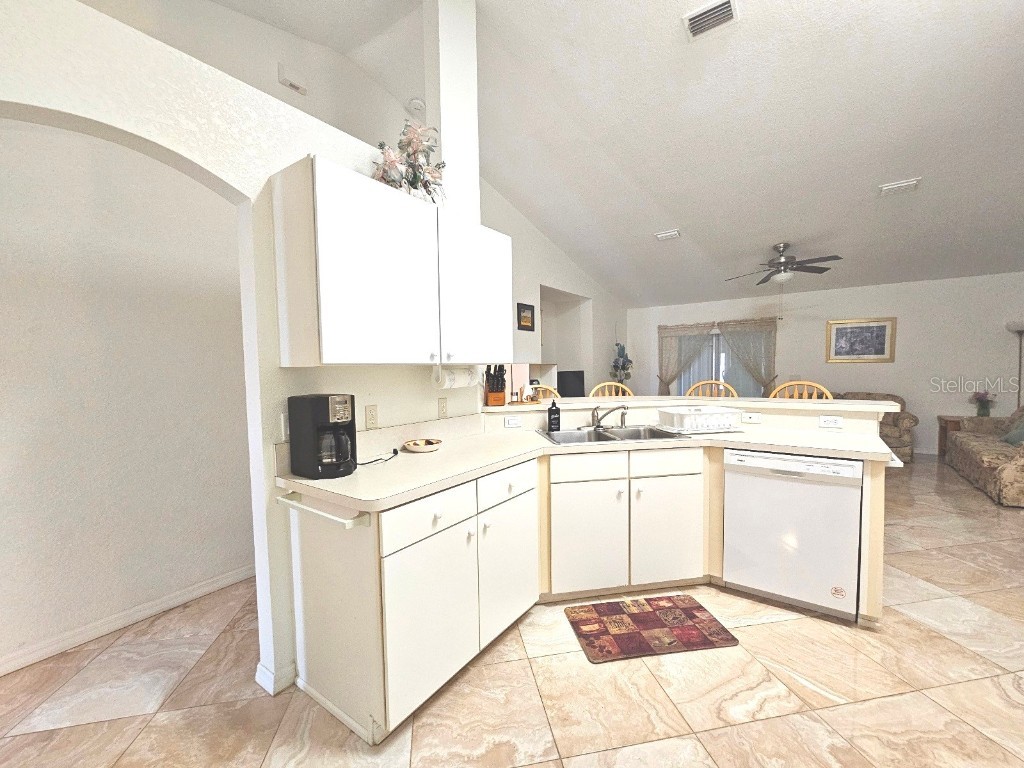 6161 Coliseum Boulevard Port Charlotte FL 33981 C7500979 image10