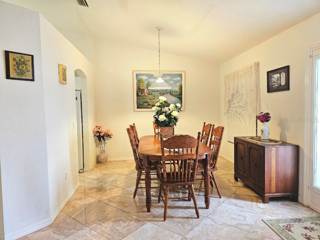 6161 Coliseum Boulevard Port Charlotte FL 33981 C7500979 image3