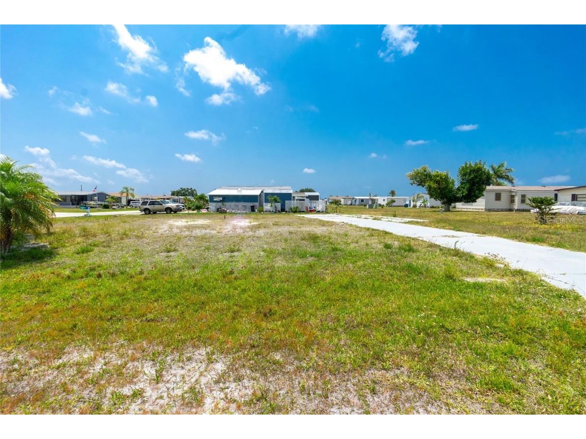 6161 Falcon Drive Englewood FL 34224 C7515227 image2