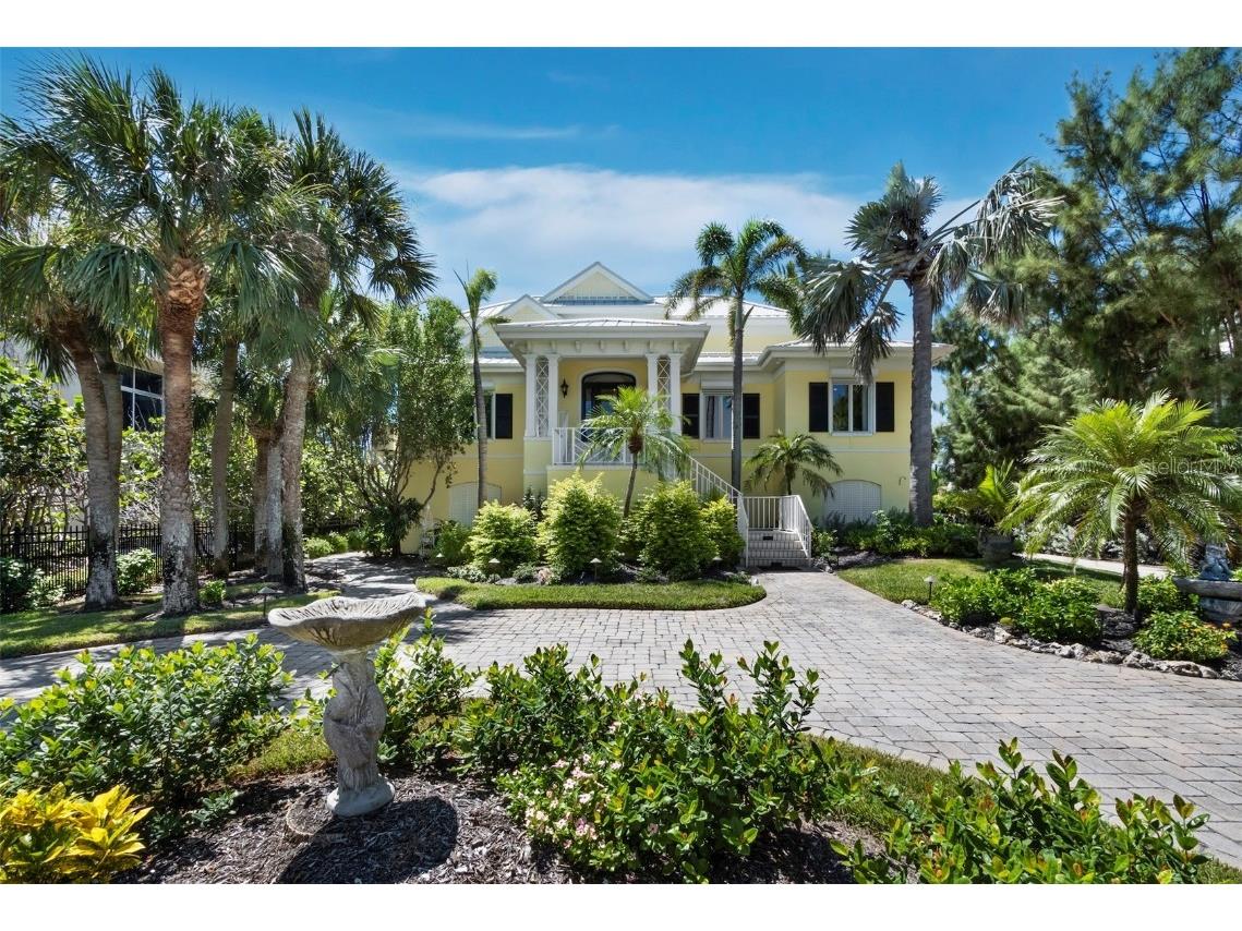 6161 Gulf Of Mexico Drive Longboat Key FL 34228 A4665992 image1