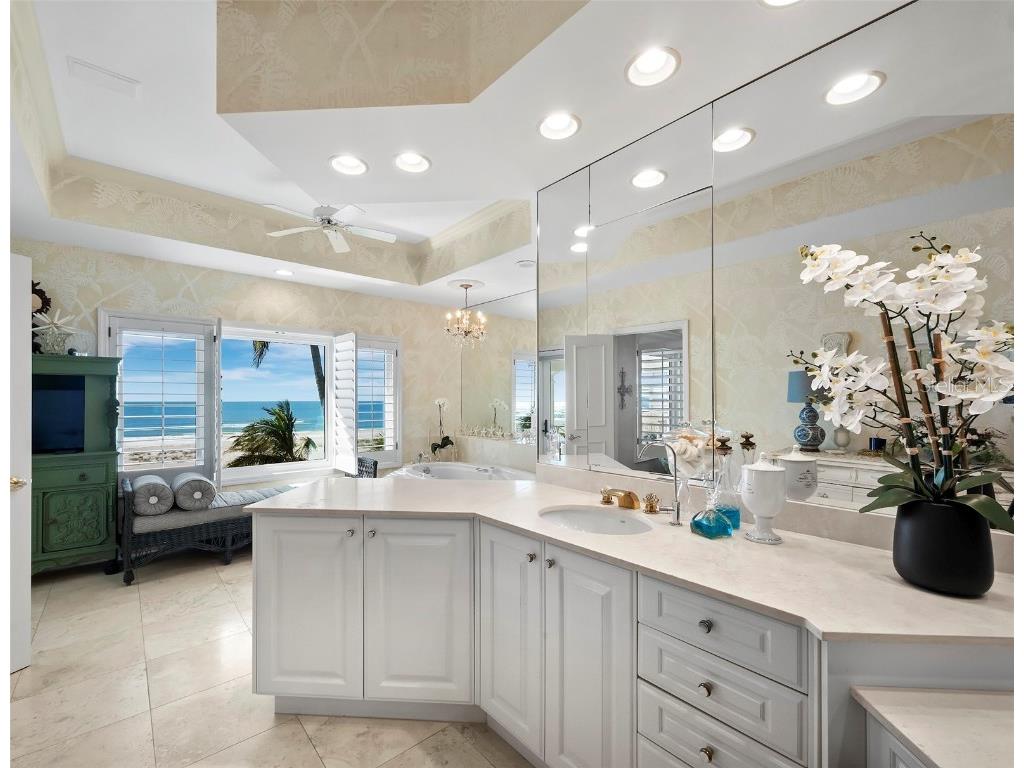 6161 Gulf Of Mexico Drive Longboat Key FL 34228 A4665992 image33