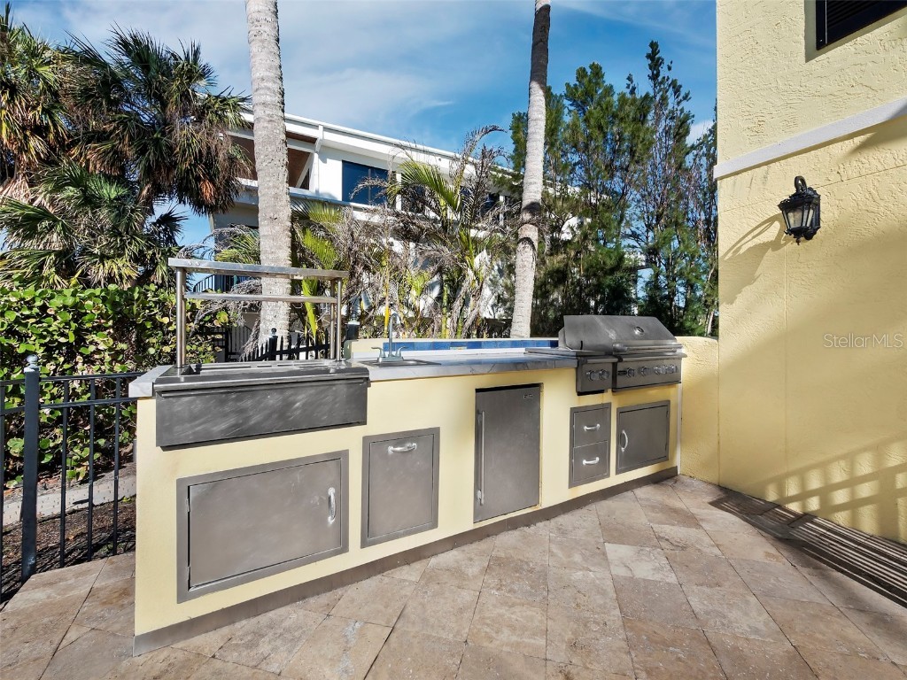 6161 Gulf Of Mexico Drive Longboat Key FL 34228 A4665992 image60