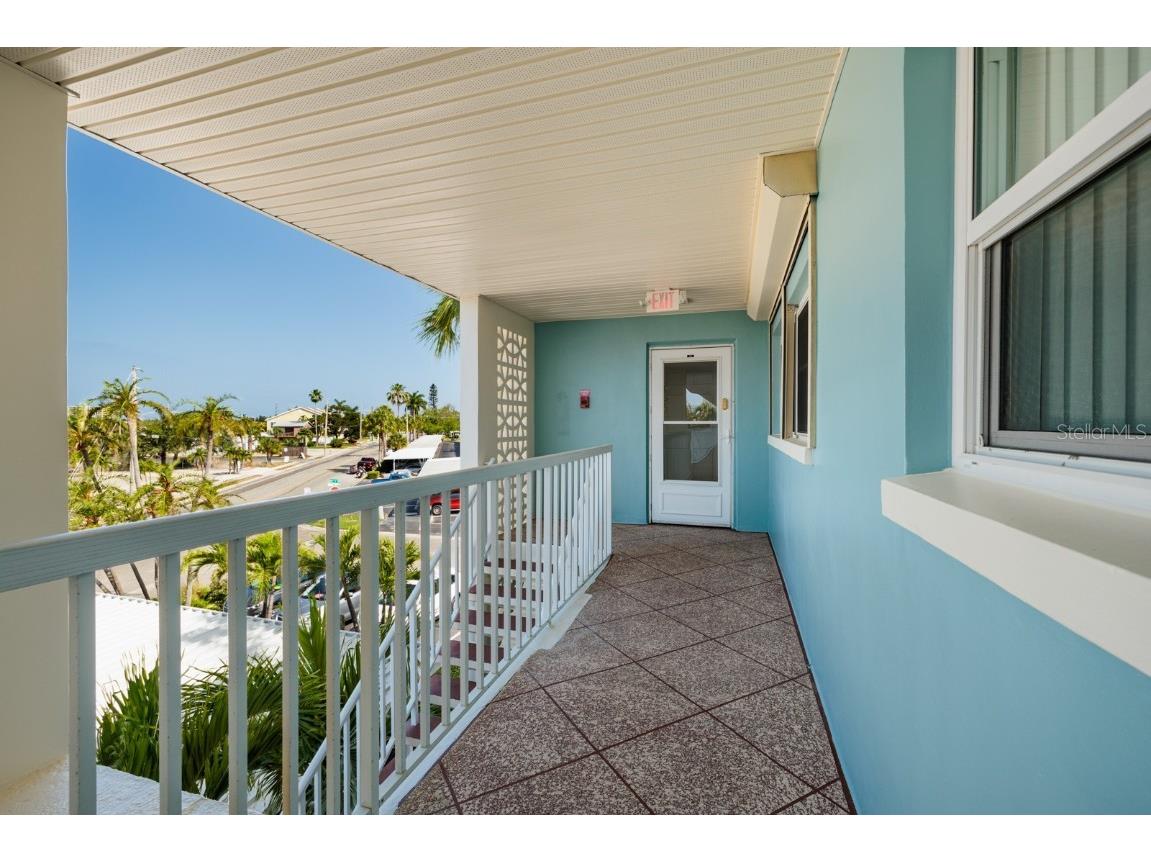 6161 Gulf Winds Drive #338 Saint Pete Beach FL 33706 - BOCA CIEGA BAY TB8368088 image4