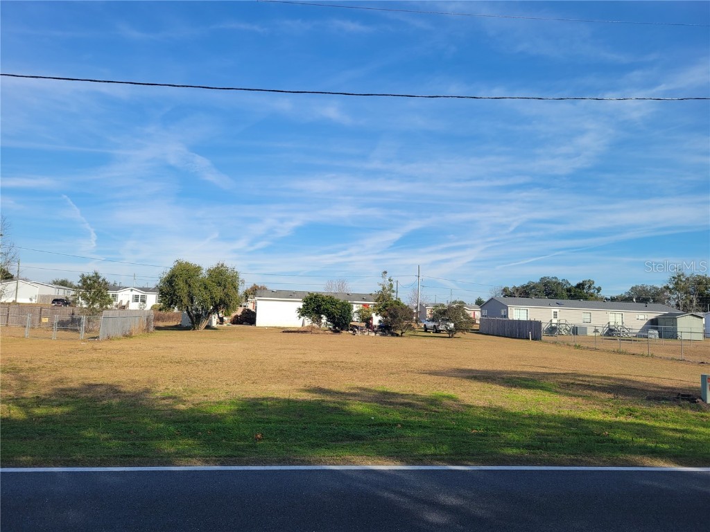 6161 SE 145th Street Summerfield FL 34491 P4924187 image1