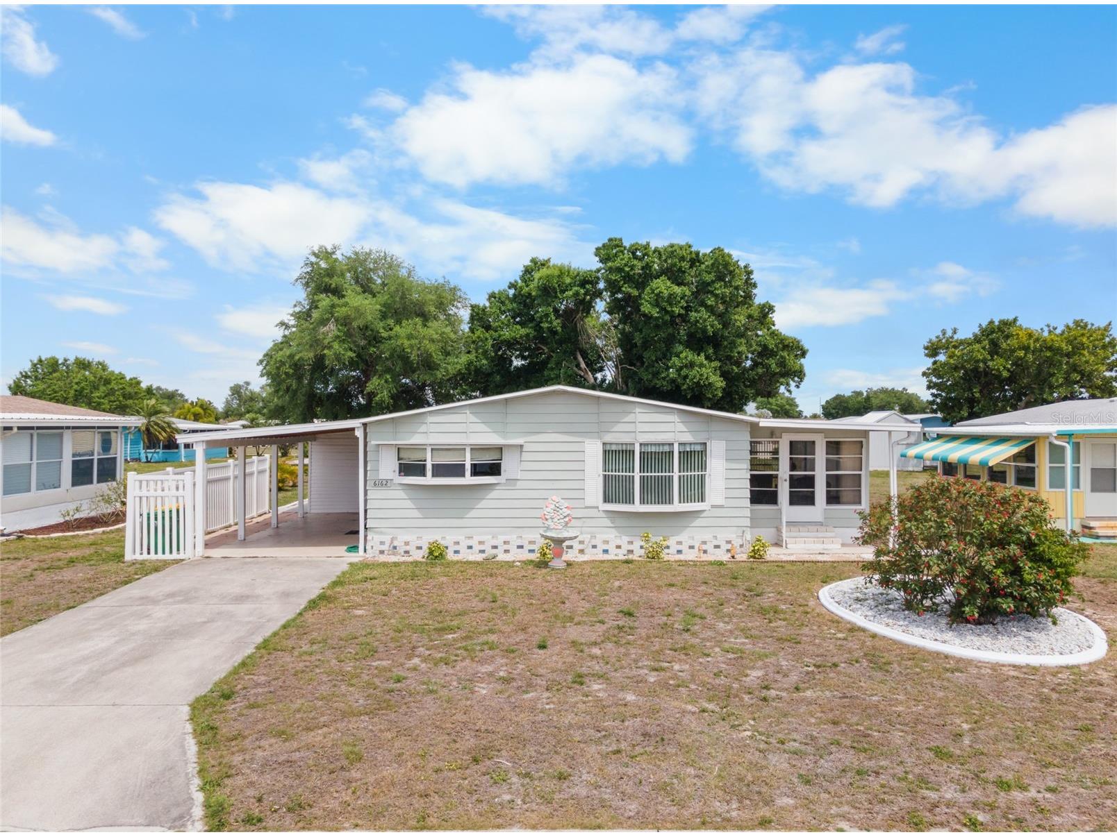 6162 Redwing Avenue Englewood FL 34224 D6146939 image1