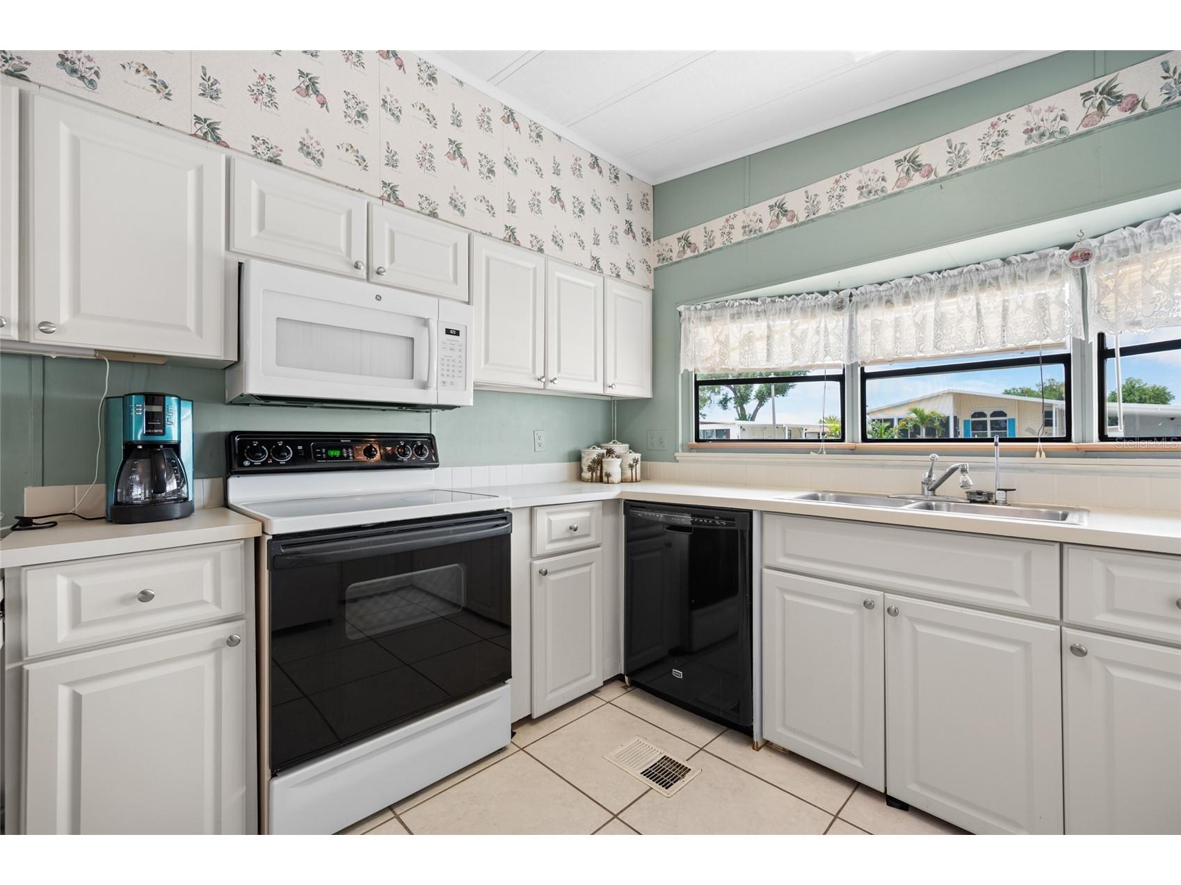 6162 Redwing Avenue Englewood FL 34224 D6146939 image7