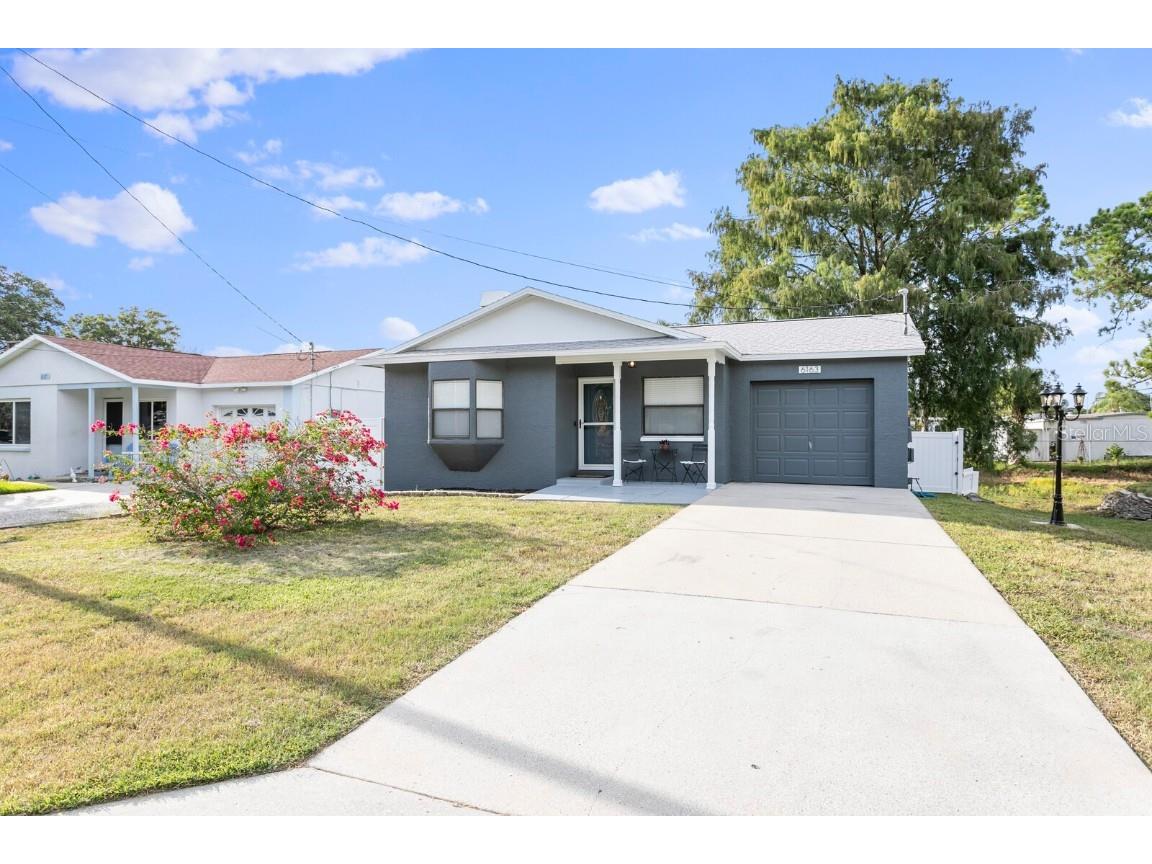 6163 59th Place N Saint Petersburg FL 33709 U8208412 image1
