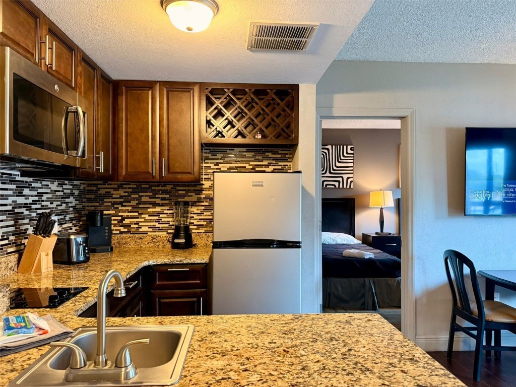 6165 Carrier Drive #2203 Orlando FL 32819 O6349151 image3