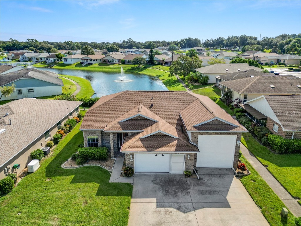 6165 Silver Lakes Drive W Lakeland FL 33810 L4948189 image1