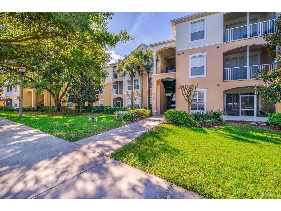 6166 Stevenson Drive #302 Orlando FL 32835 O6099083 image1