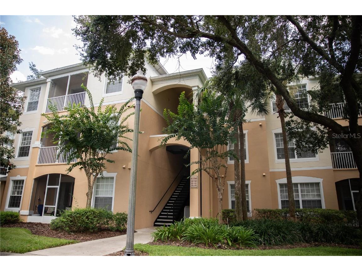 6166 Stevenson Drive #305 Orlando FL 32835 O6233303 image1