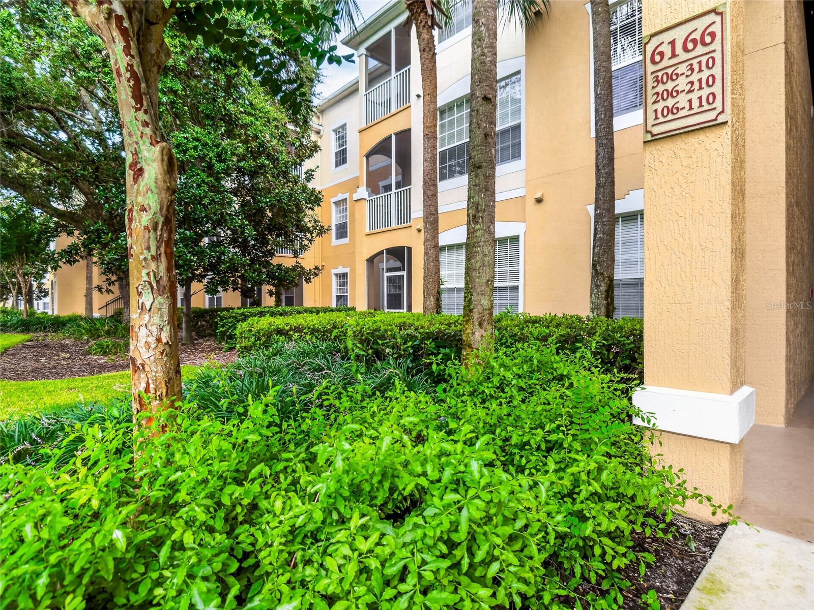 6166 Stevenson Drive #309 Orlando FL 32835 O6412600 image2