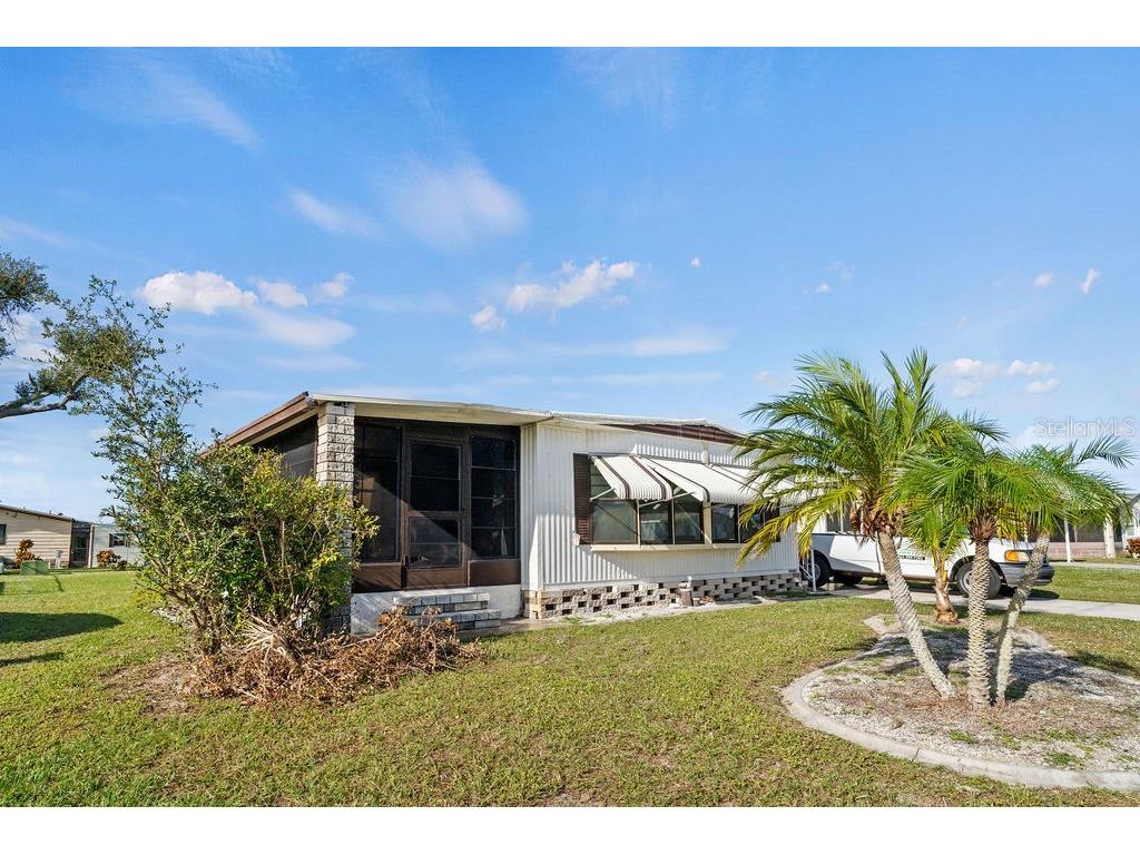 6167 Redwing Avenue Englewood FL 34224 A4622565 image1