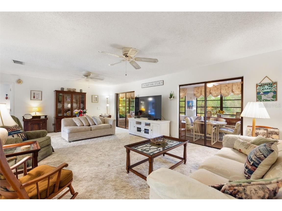 6168 Arborea Drive Indian Lake Estates FL 33855 - LAKE WALK IN WATER TB8403423 image4