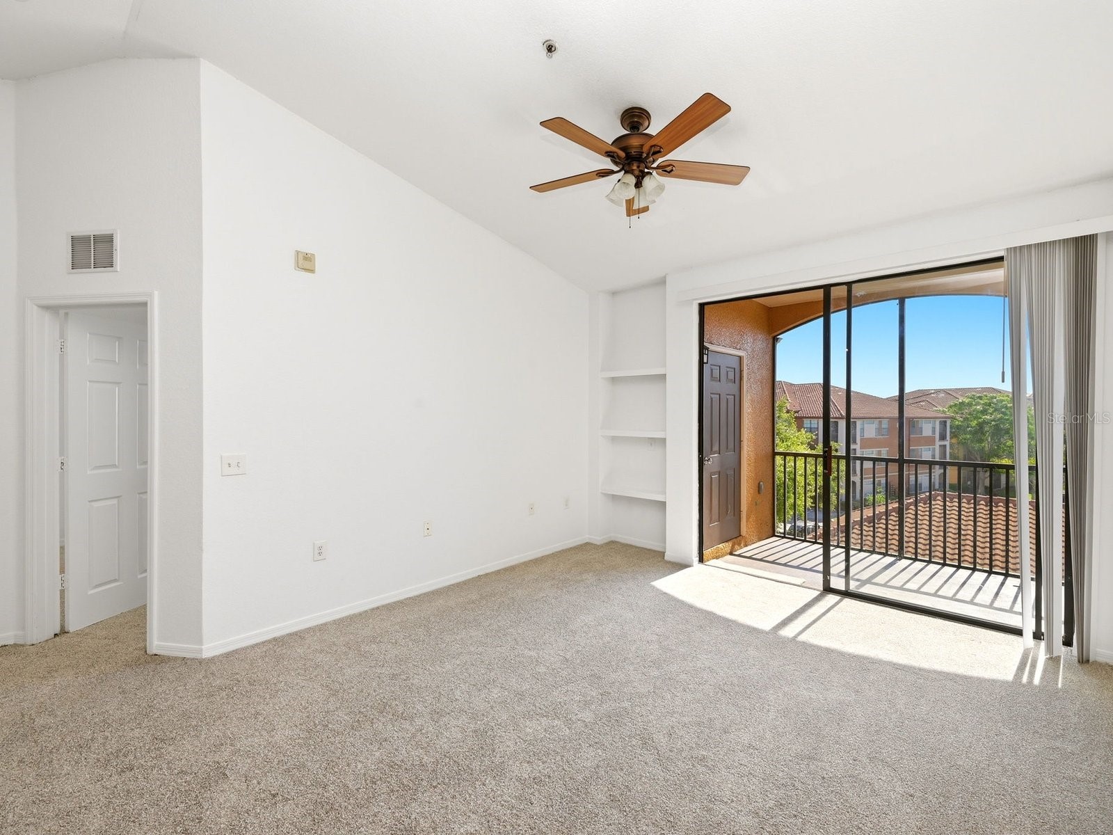 6169 Metrowest Boulevard #305 Orlando FL 32835 O6396780 image12