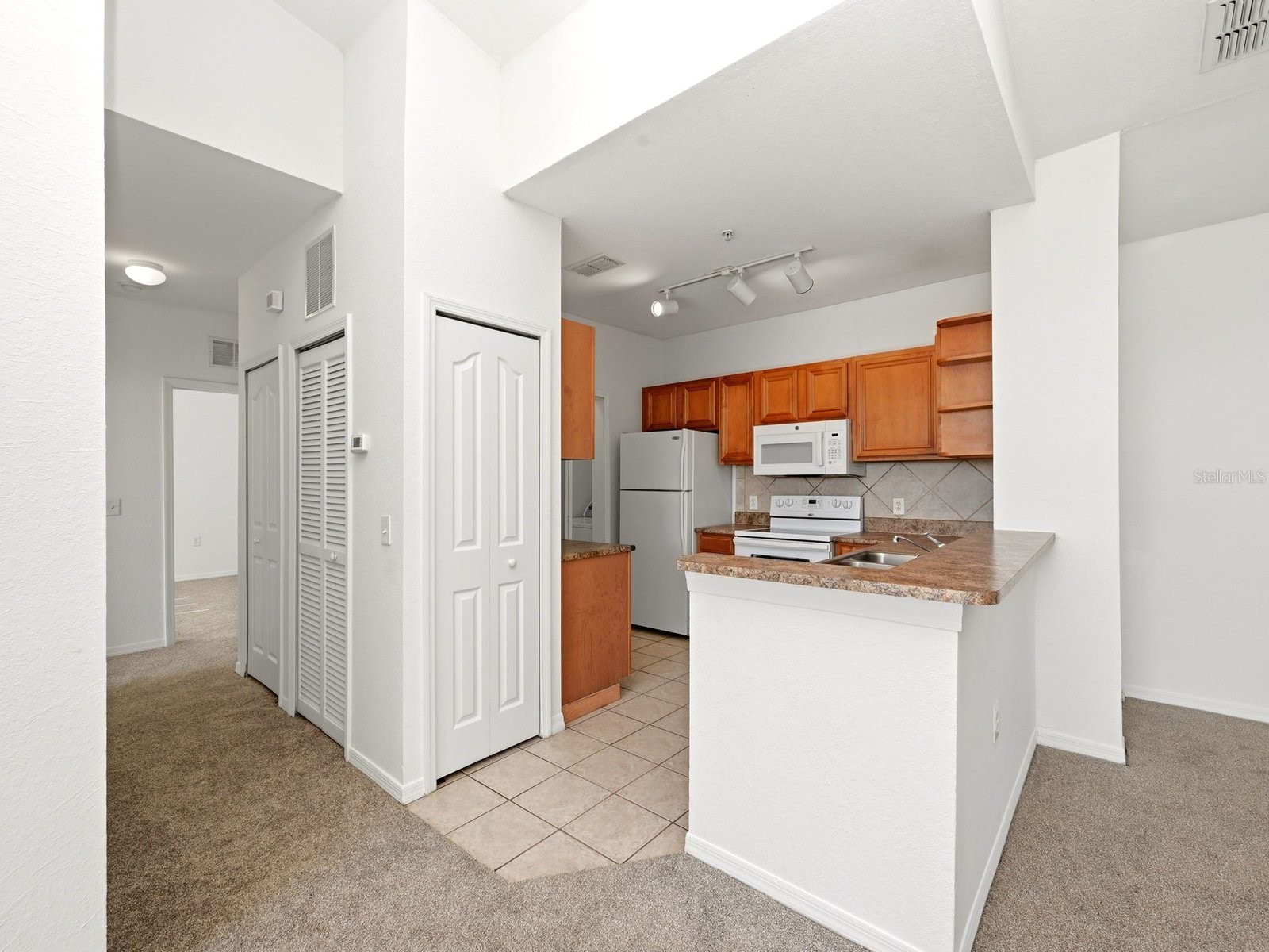 6169 Metrowest Boulevard #305 Orlando FL 32835 O6396780 image16