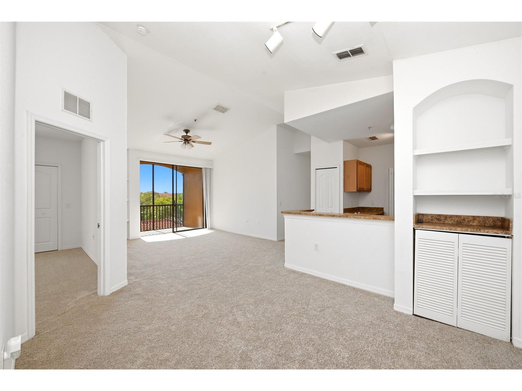 6169 Metrowest Boulevard #305 Orlando FL 32835 O6417967 image3