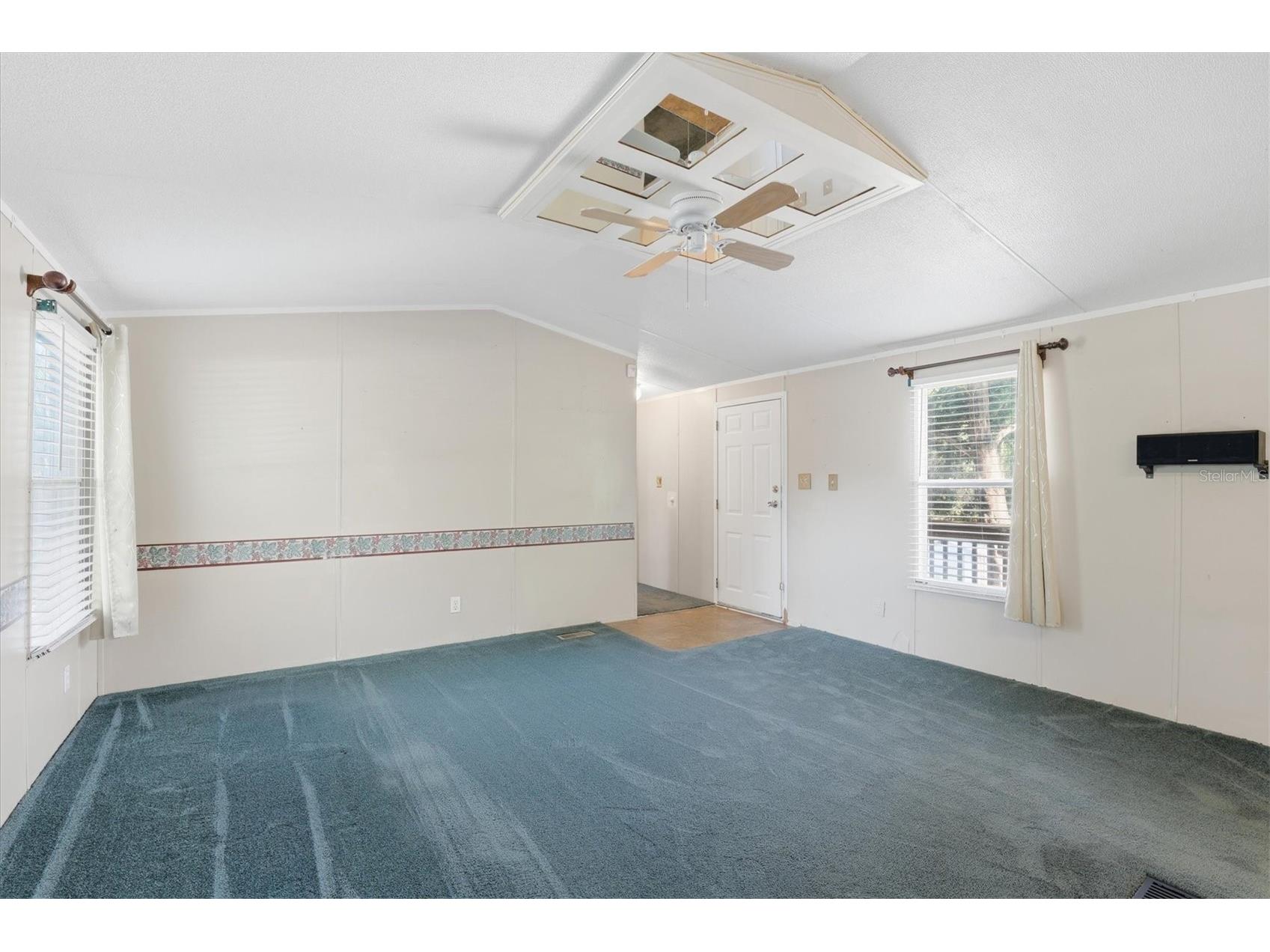 6169 Waverly Road Weeki Wachee FL 34607 - WEEKI WACHEE RIVER CANAL W7884987 image27