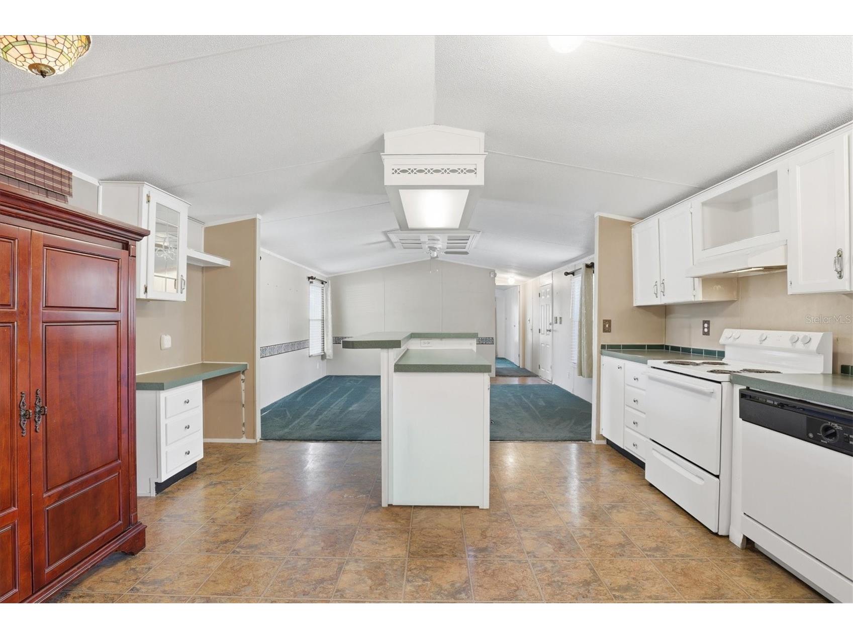 6169 Waverly Road Weeki Wachee FL 34607 - WEEKI WACHEE RIVER CANAL W7884987 image32