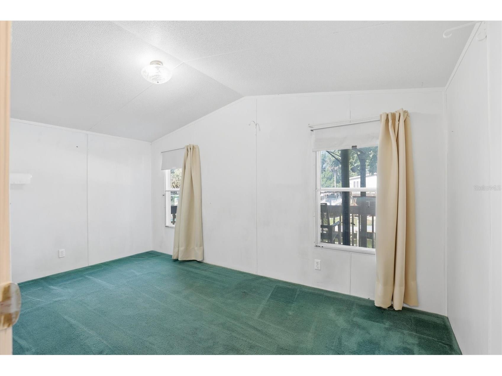 6169 Waverly Road Weeki Wachee FL 34607 - WEEKI WACHEE RIVER CANAL W7884987 image41