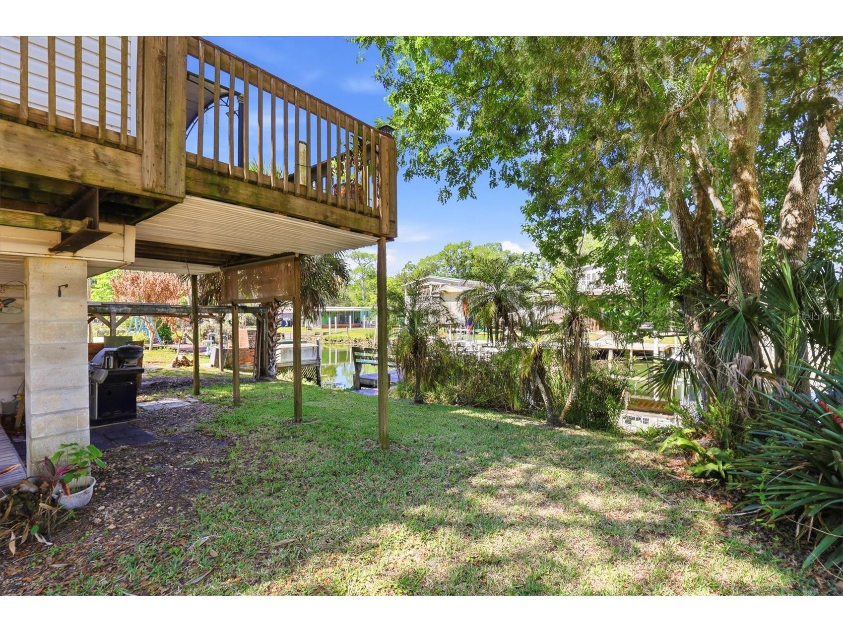 6169 Waverly Road Weeki Wachee FL 34607 - WEEKI WACHEE RIVER CANAL W7884987 image52