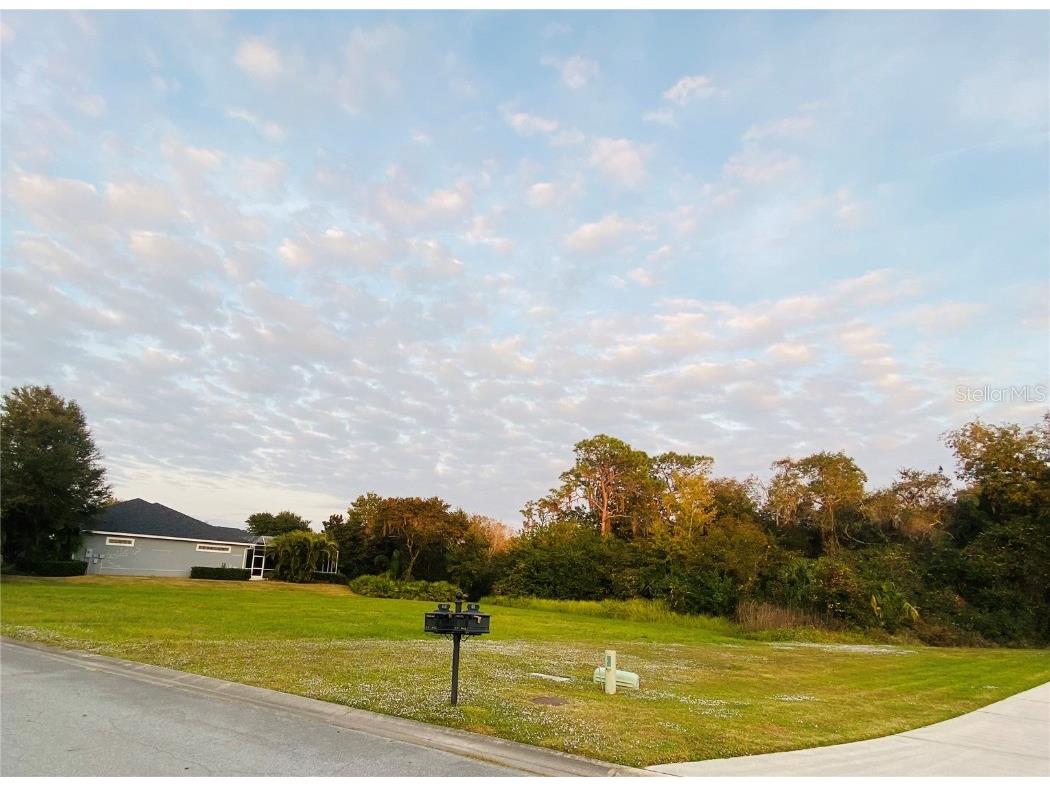 617 130th Court NE Bradenton FL 34212 A4618134 image2