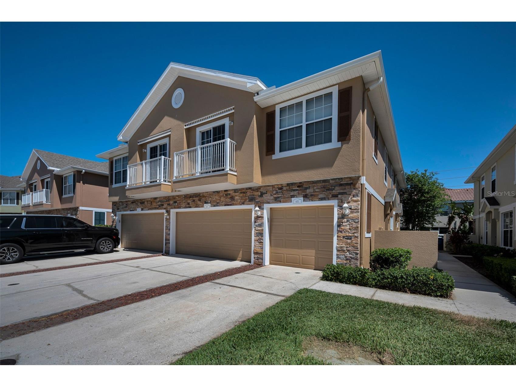 617 52nd Avenue N Saint Petersburg FL 33703 TB8506011 image1