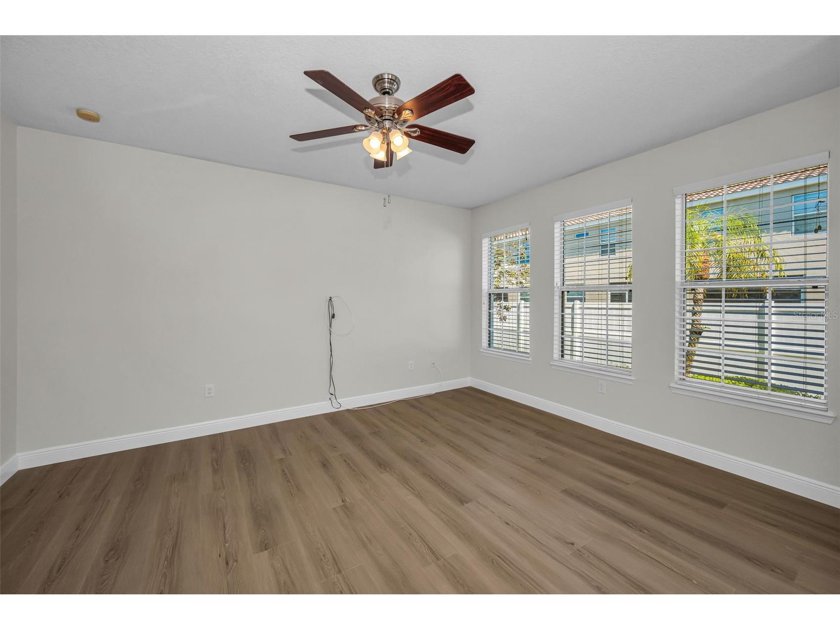617 52nd Avenue N Saint Petersburg FL 33703 TB8506011 image12