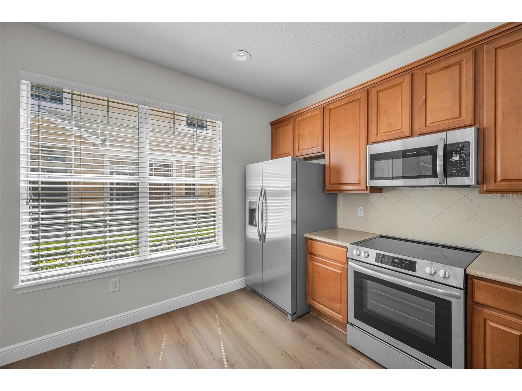 617 52nd Avenue N Saint Petersburg FL 33703 TB8506011 image24