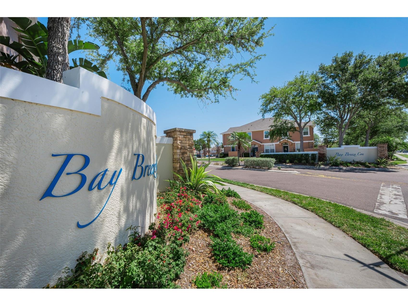 617 52nd Avenue N Saint Petersburg FL 33703 TB8506011 image51