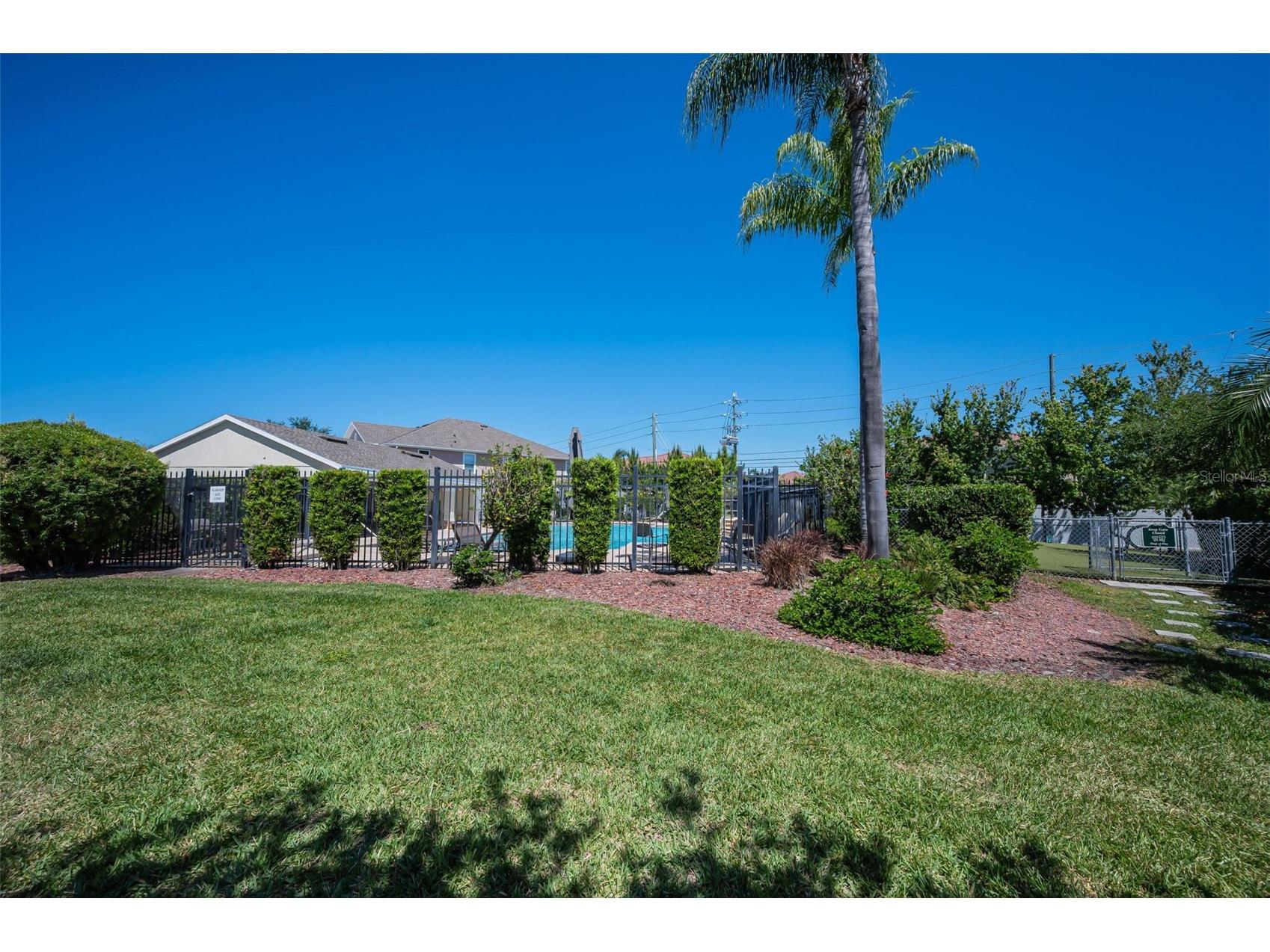 617 52nd Avenue N Saint Petersburg FL 33703 TB8506011 image64
