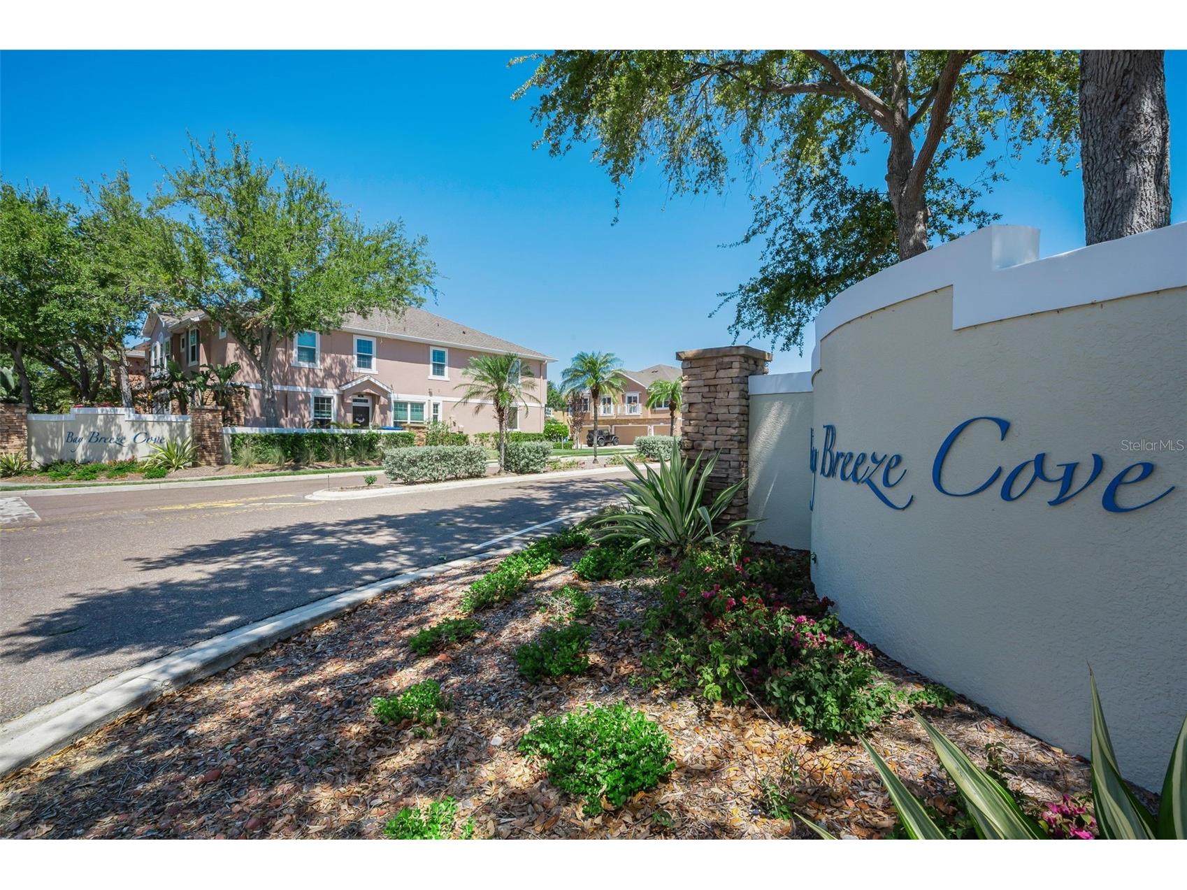 617 52nd Avenue N Saint Petersburg FL 33703 TB8506011 image66