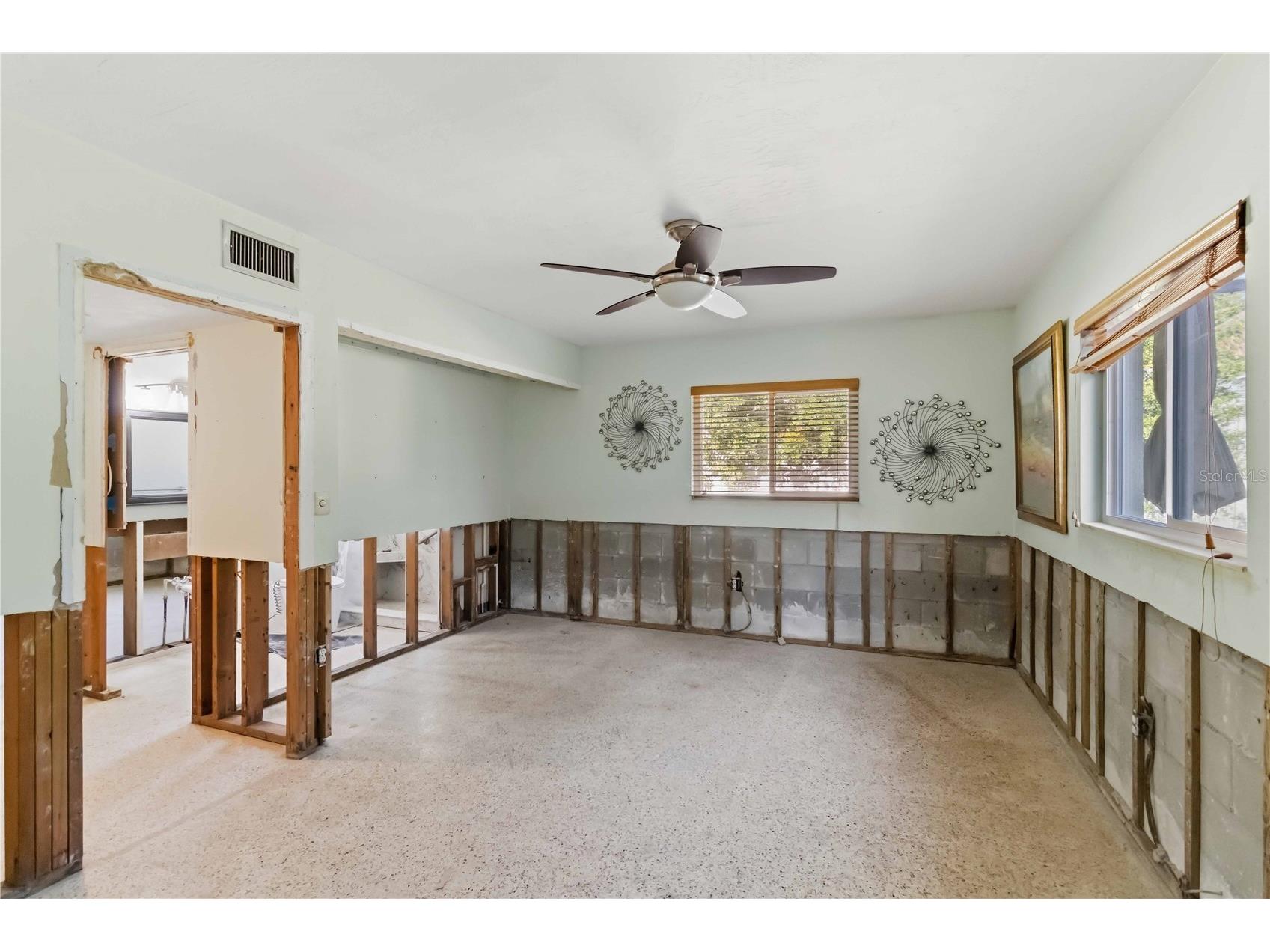 617 Calle De Peru Sarasota FL 34242 A4696399 image13
