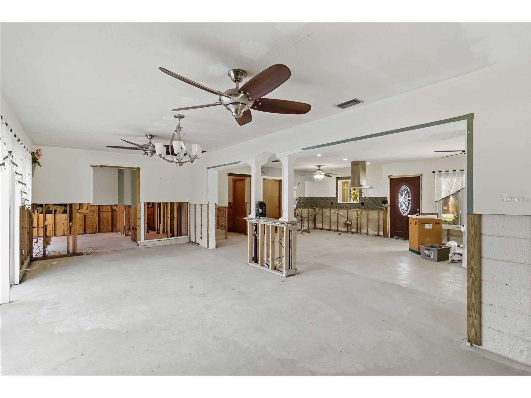 617 Calle De Peru Sarasota FL 34242 A4696399 image15