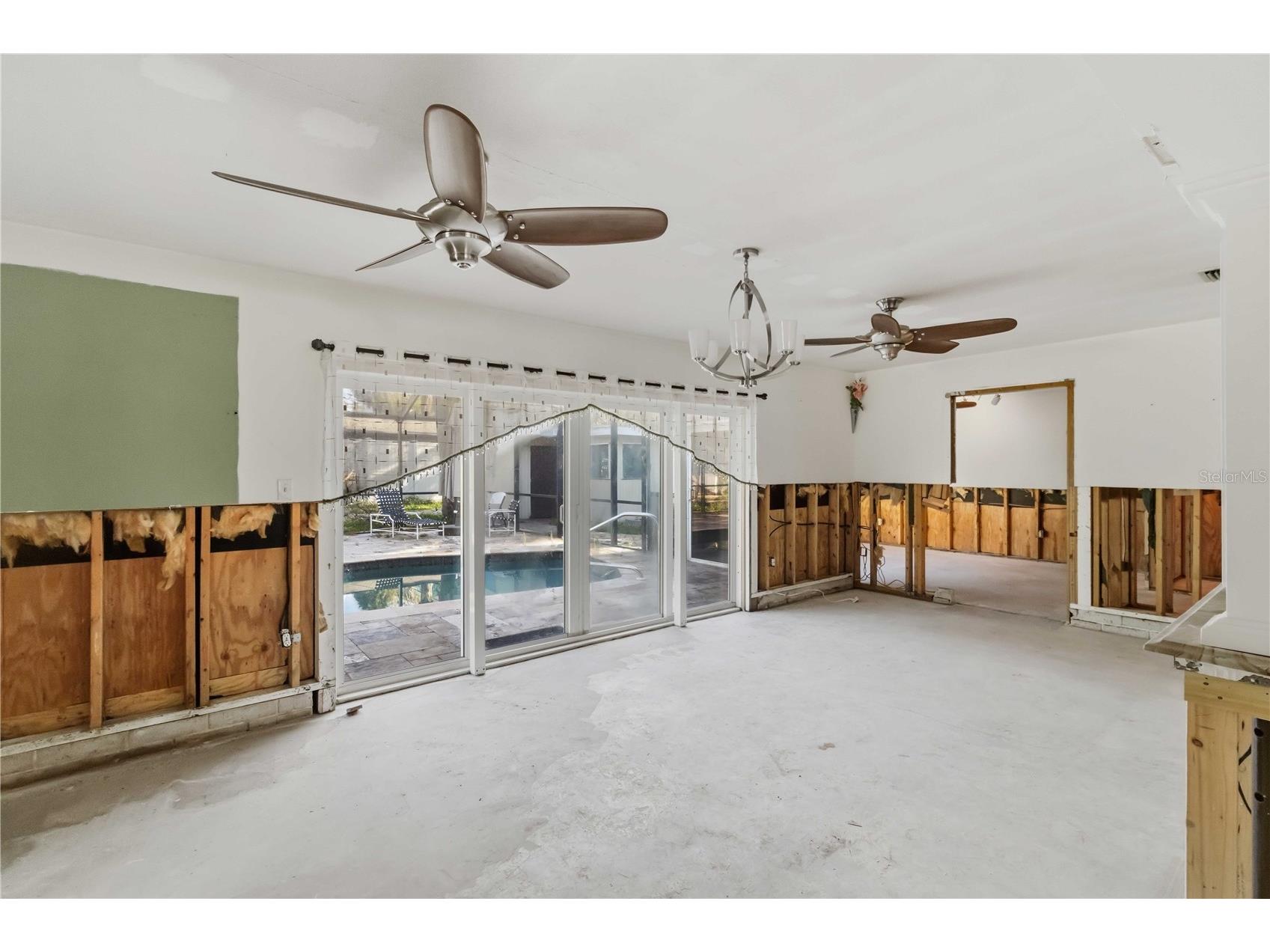617 Calle De Peru Sarasota FL 34242 A4696399 image19